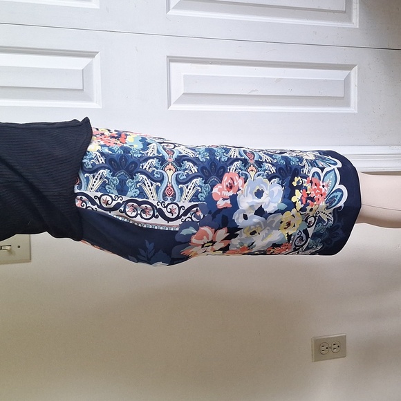 Cato Women's Navy Blue Floral Pencil Skirt Size Small - Picture 3 of 5